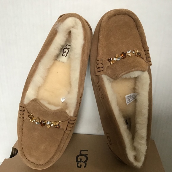 NIB ! UGG Ansley Charm Gem Mocassin - Picture 2 of 6